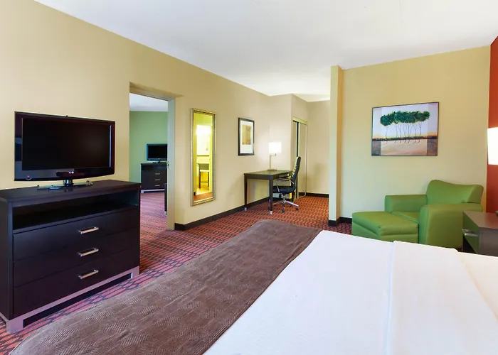 Baymont By Wyndham Harrisburg